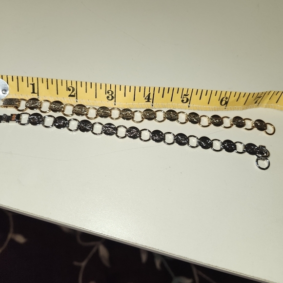 Sarah coventry, gold tone and silvertone link bracelets, young and gay - Picture 4 of 4